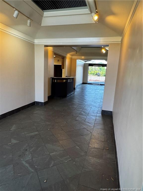 208 Rowan Street Property Photo 8