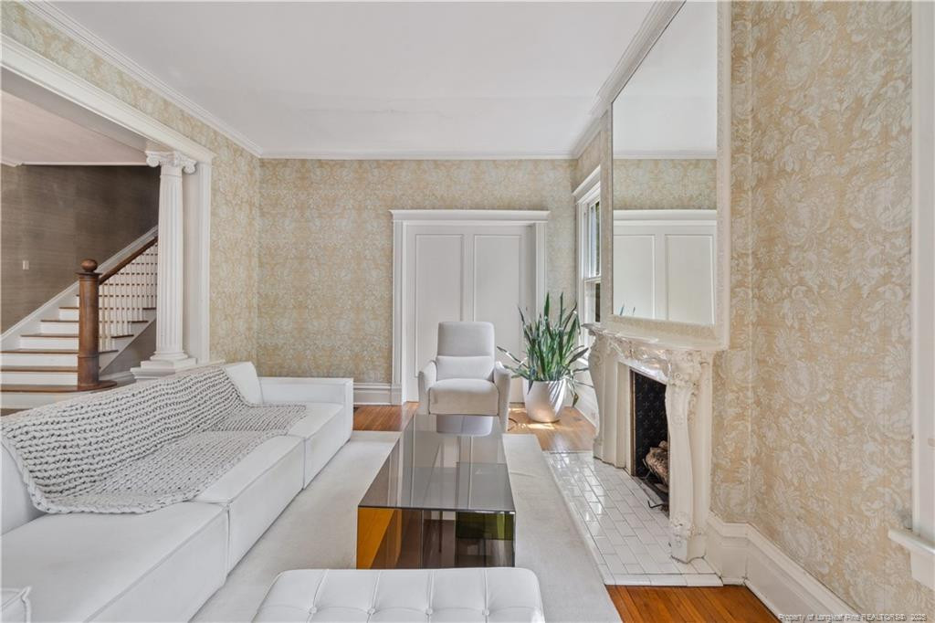 116 Hawthorne Road Property Photo 6