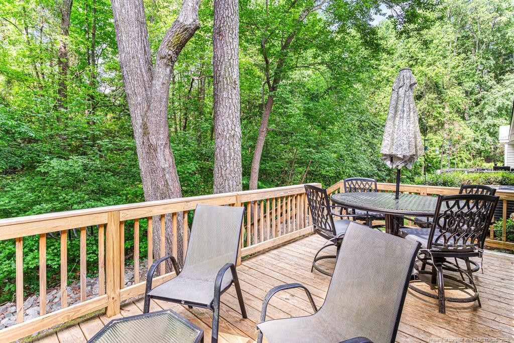 320 Glenburney Drive # 104 Property Photo 28