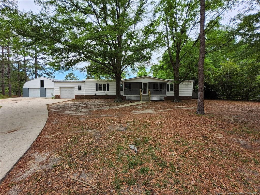 2043 Fennell Road Property Photo