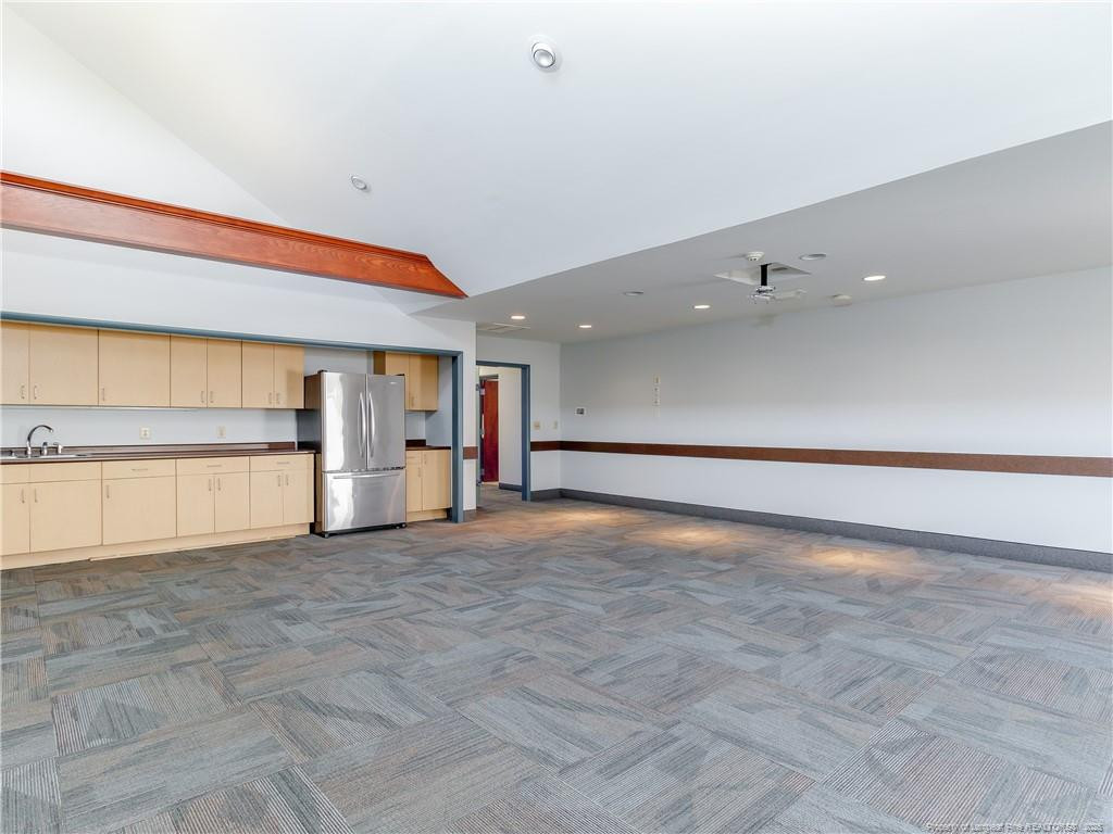 1295 Oliver Street Property Photo 21