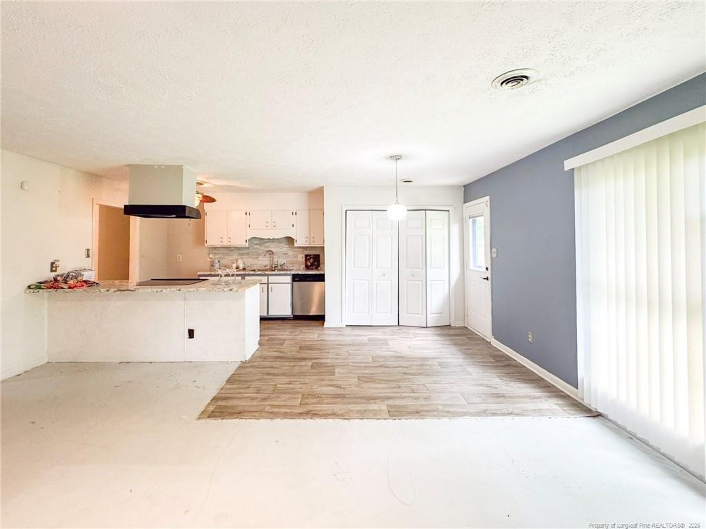 4787 Friar Avenue Property Photo 9
