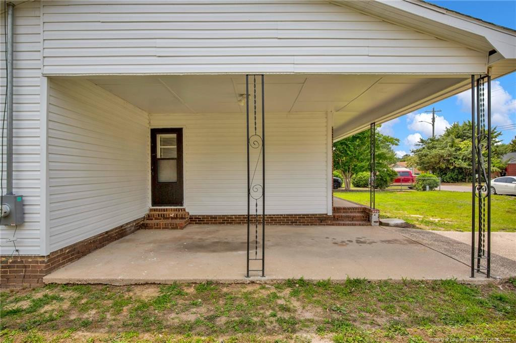 4709 Alamance Road Property Photo 5