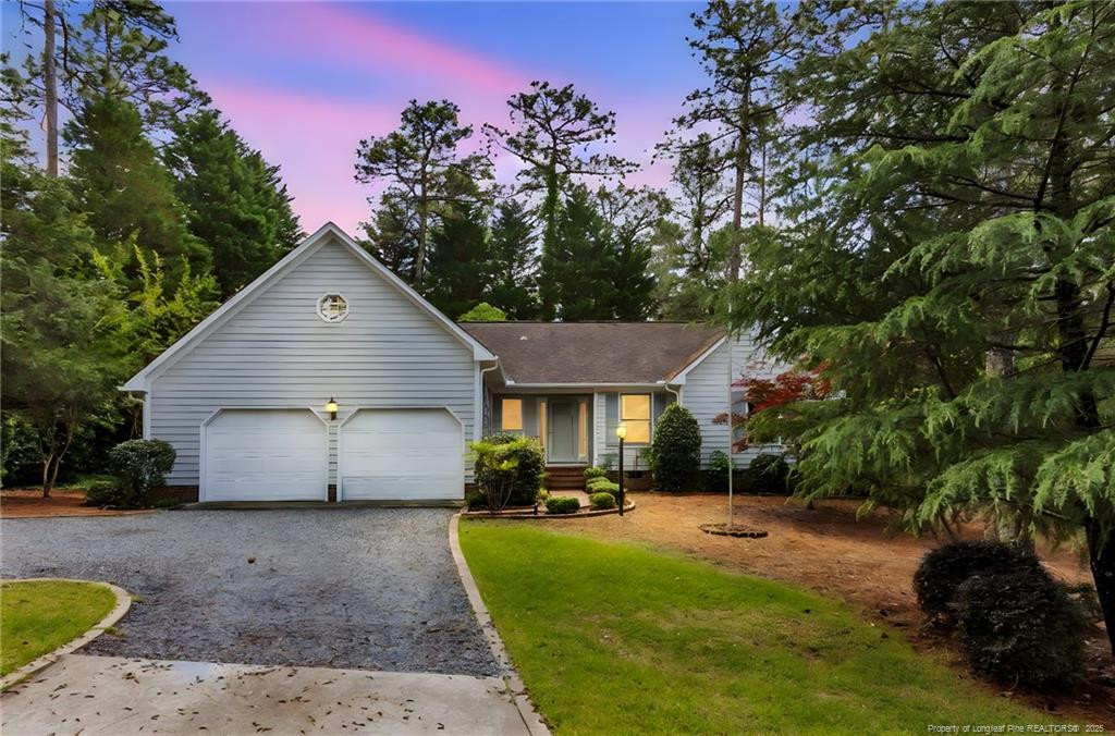 80 Lake Forest Drive SW Property Photo 1