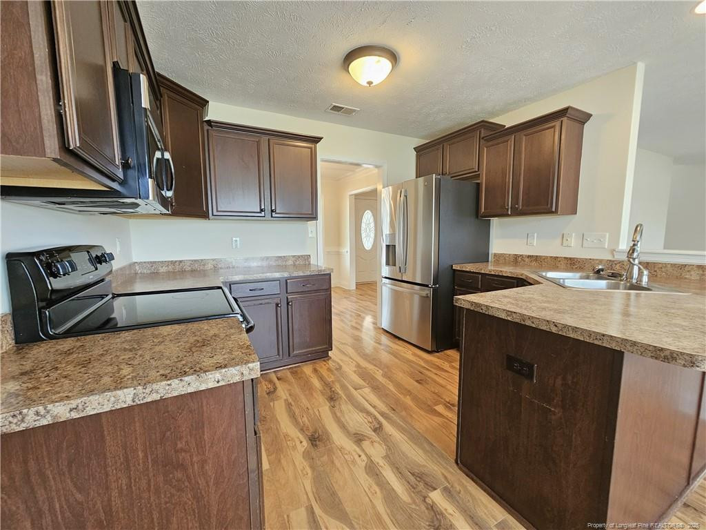 270 Lennox Loop Property Photo 15