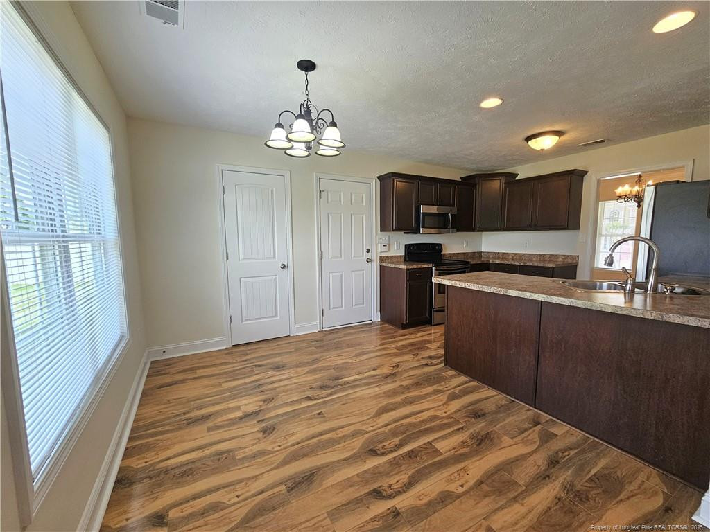 270 Lennox Loop Property Photo 18