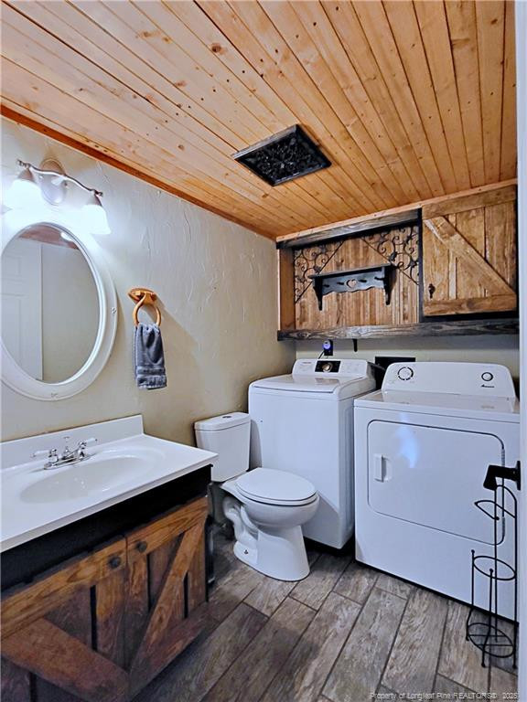 6261 Stoney Point Loop Property Photo 24