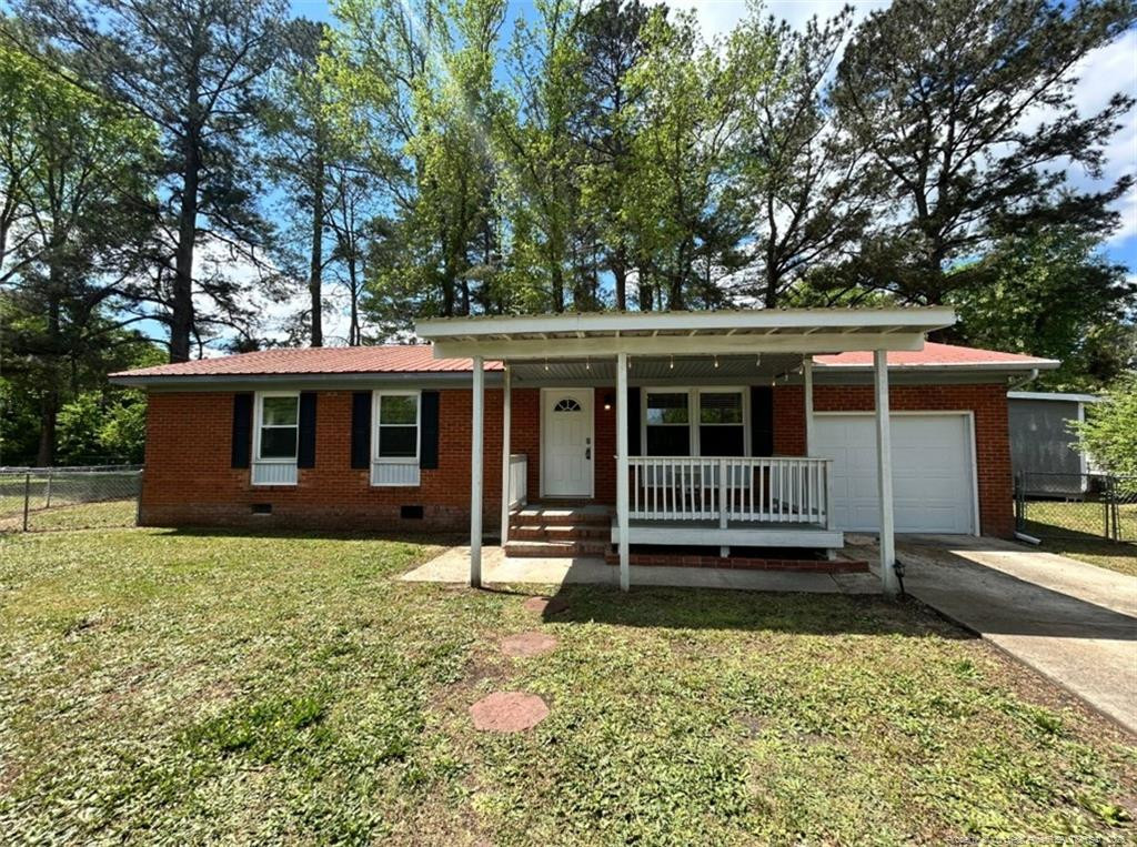 711 Reggie Court Property Photo 1