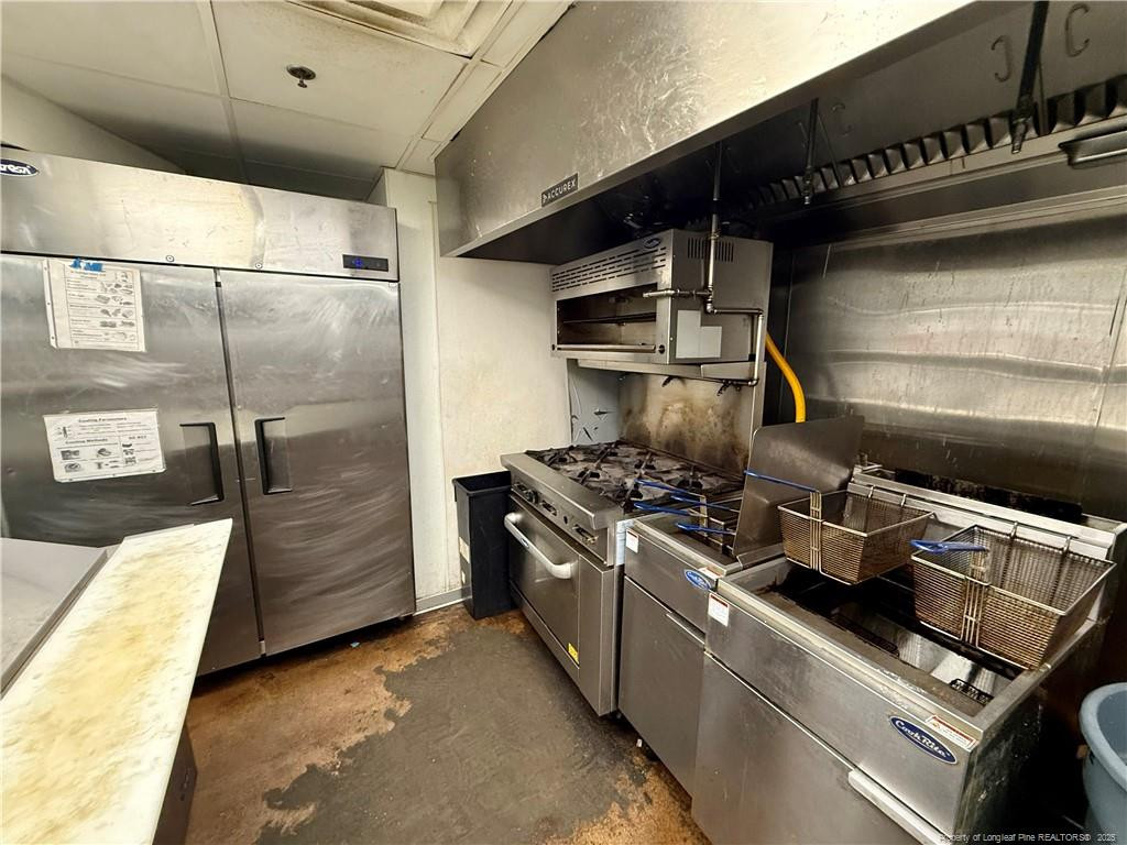 235 Hay Street Property Photo 21