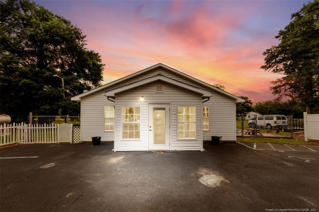 4 Mccollum Street Property Photo 1