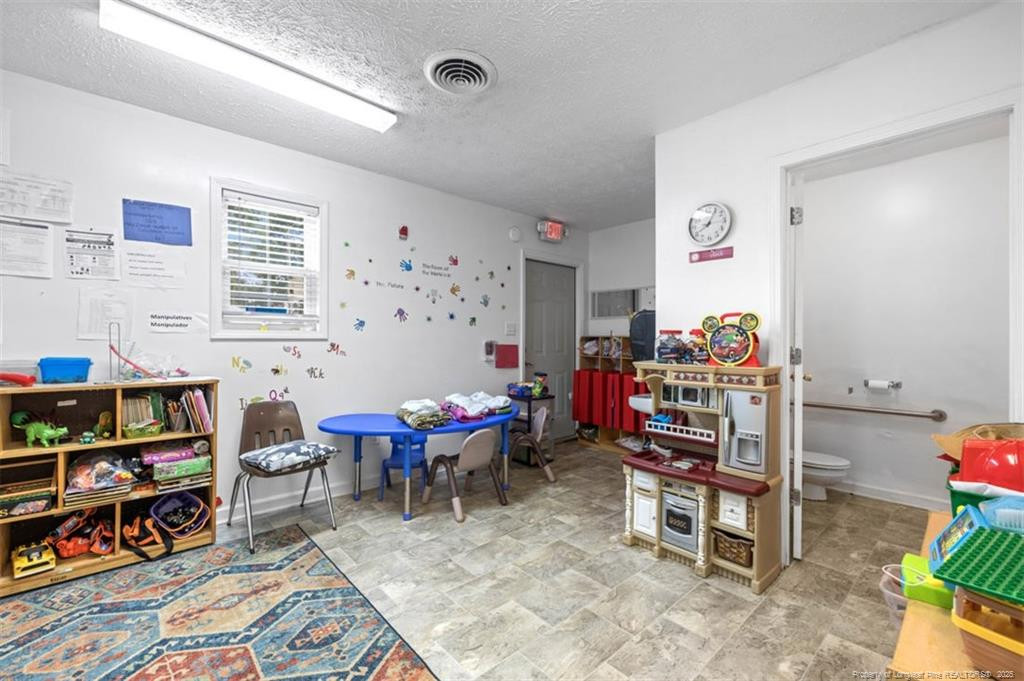 4 Mccollum Street Property Photo 9
