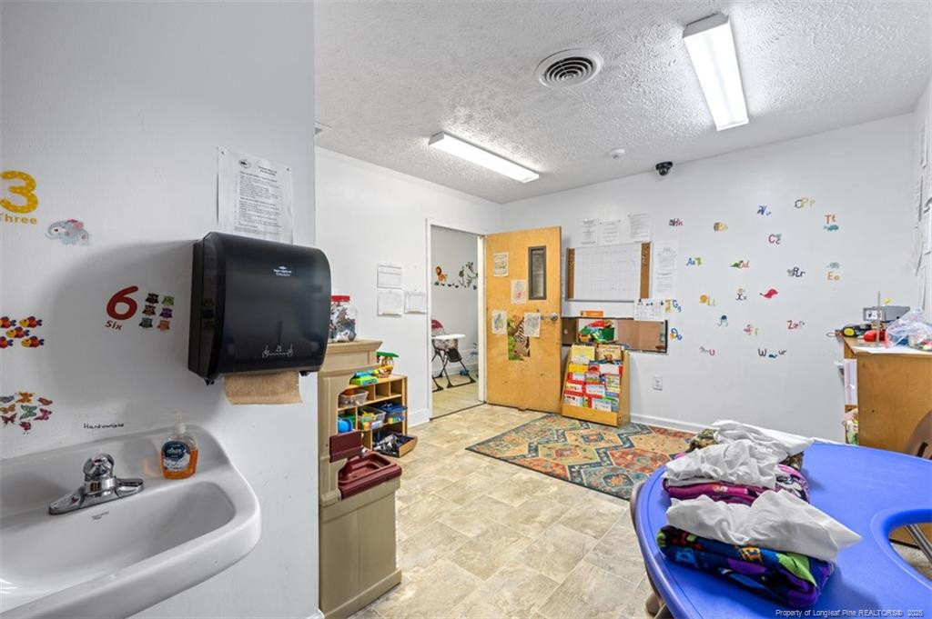 4 Mccollum Street Property Photo 10