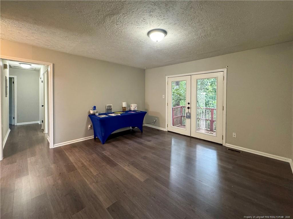 720 Burgoyne Drive Property Photo 10