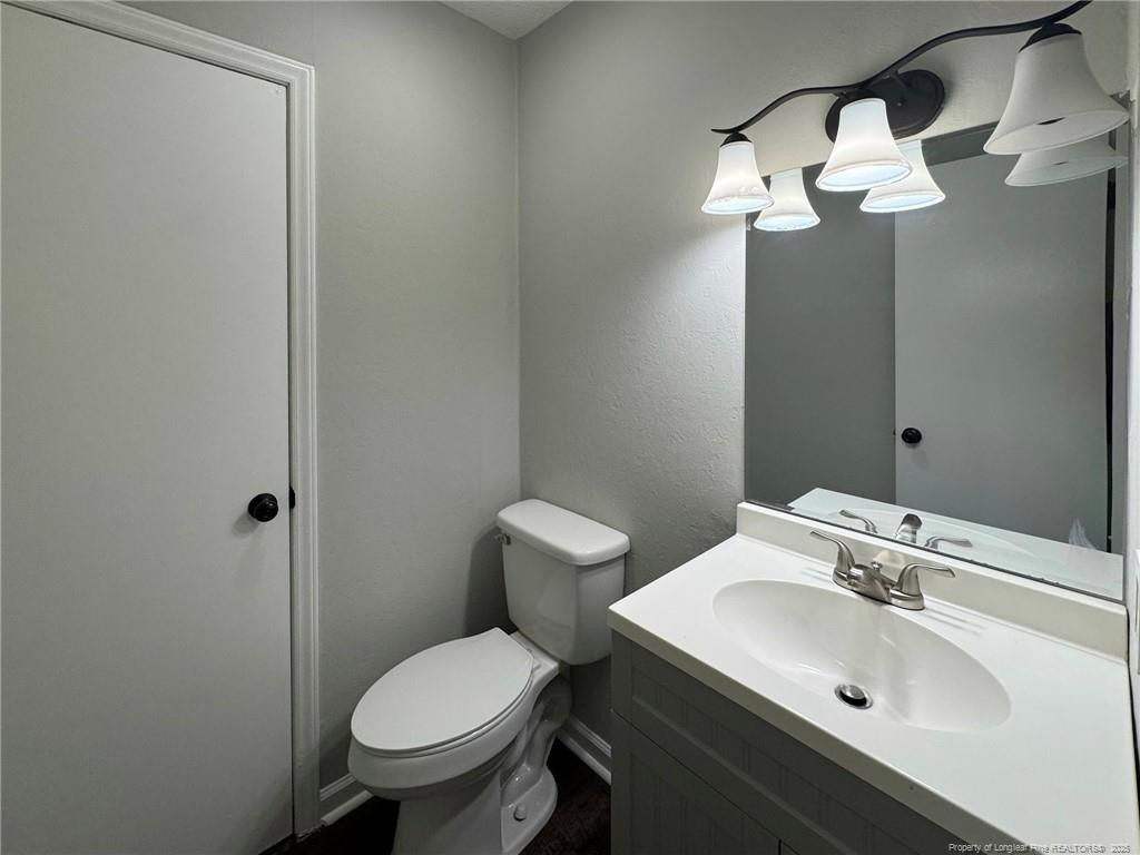 720 Burgoyne Drive Property Photo 14
