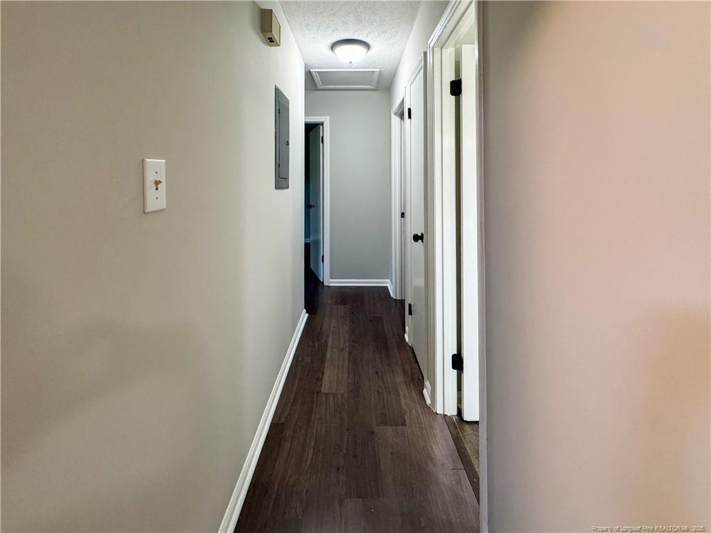 720 Burgoyne Drive Property Photo 17