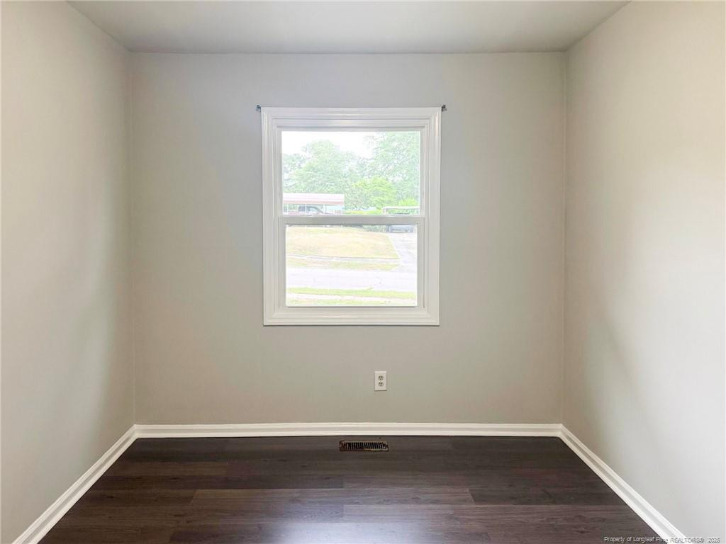 720 Burgoyne Drive Property Photo 21