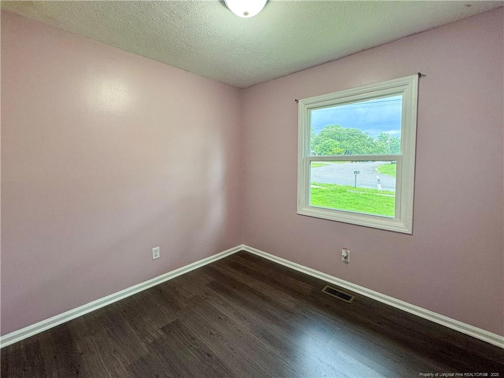 720 Burgoyne Drive Property Photo 24