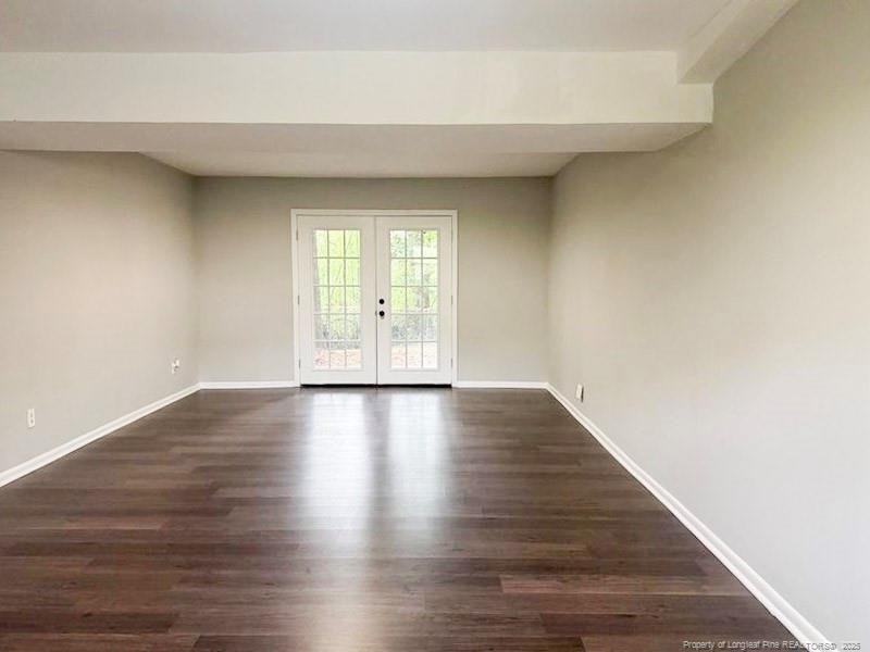 720 Burgoyne Drive Property Photo 26
