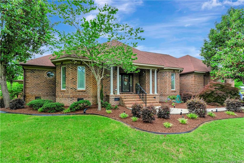 1326 Oakridge Boulevard Property Photo 1