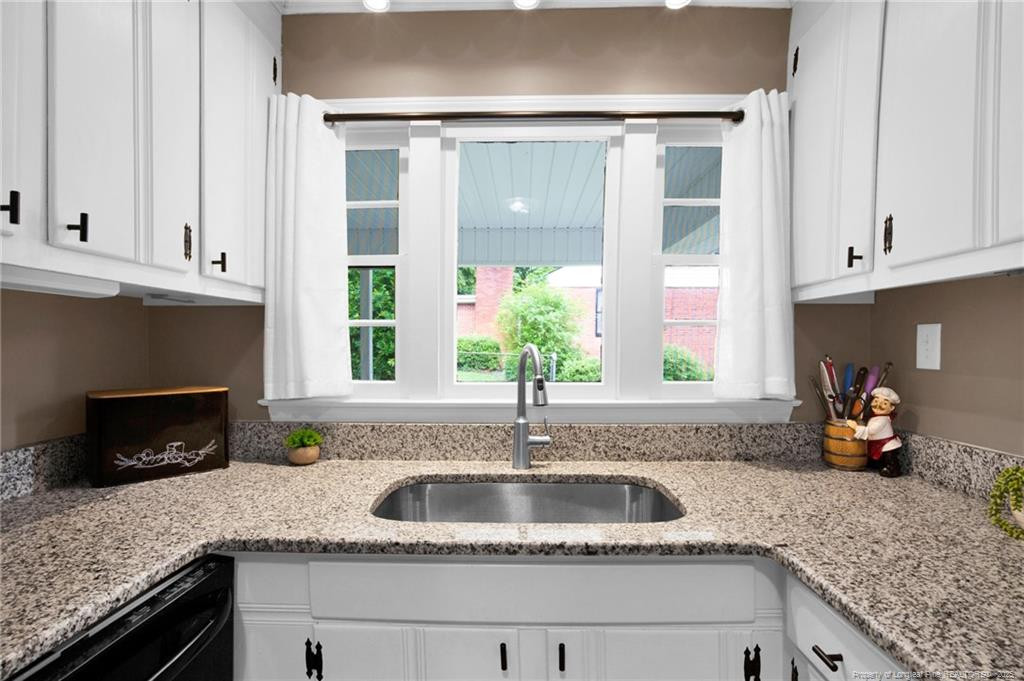 1802 Catawba Street Property Photo 14