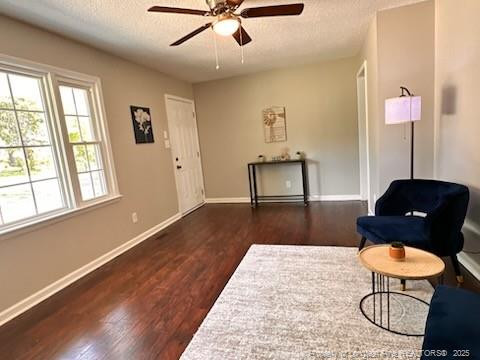 607 Platinum Street Property Photo 4