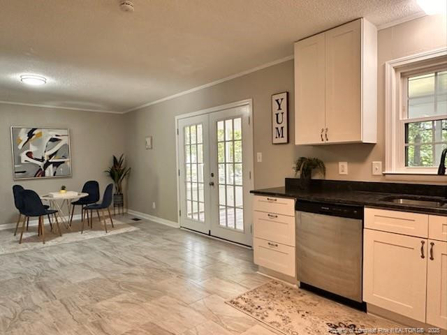 607 Platinum Street Property Photo 8