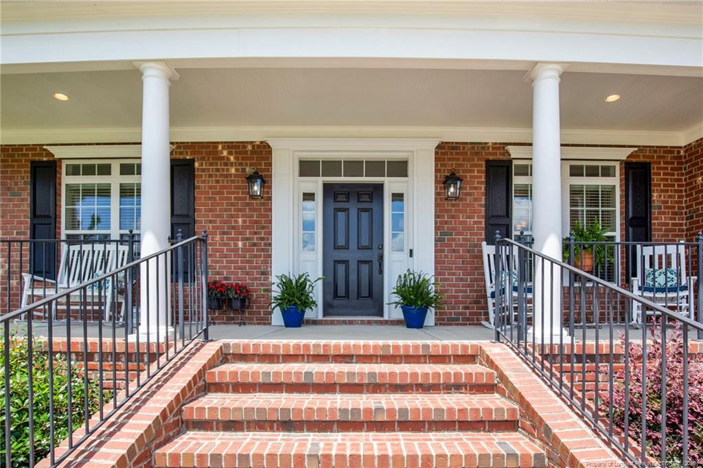 7344 Mariners Landing Drive Property Photo 4