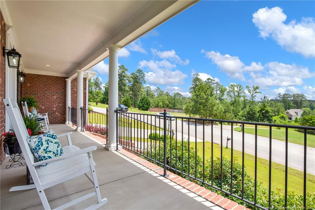 7344 Mariners Landing Drive Property Photo 6