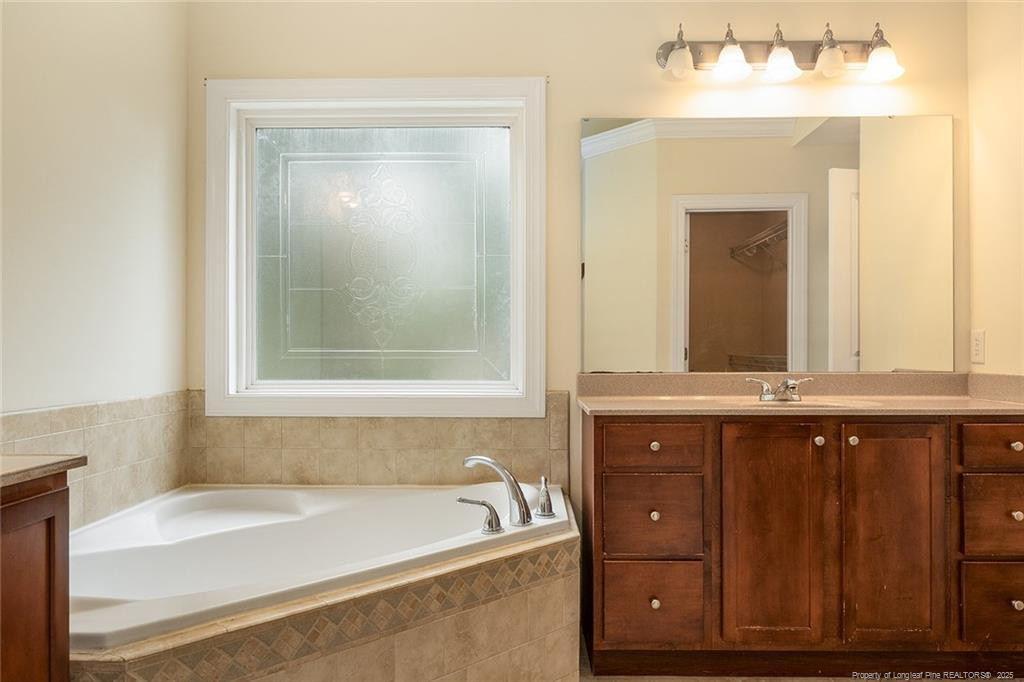 313 Lancelot Court Property Photo 23