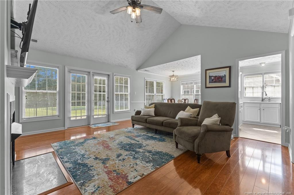 4511 Bluebush Drive Property Photo 4