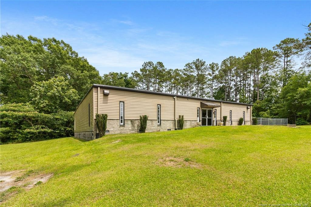 215 Coates Road Property Photo 2