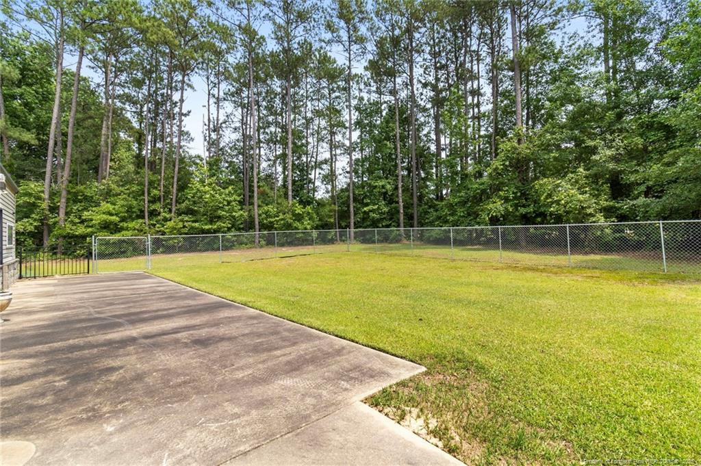 215 Coates Road Property Photo 4
