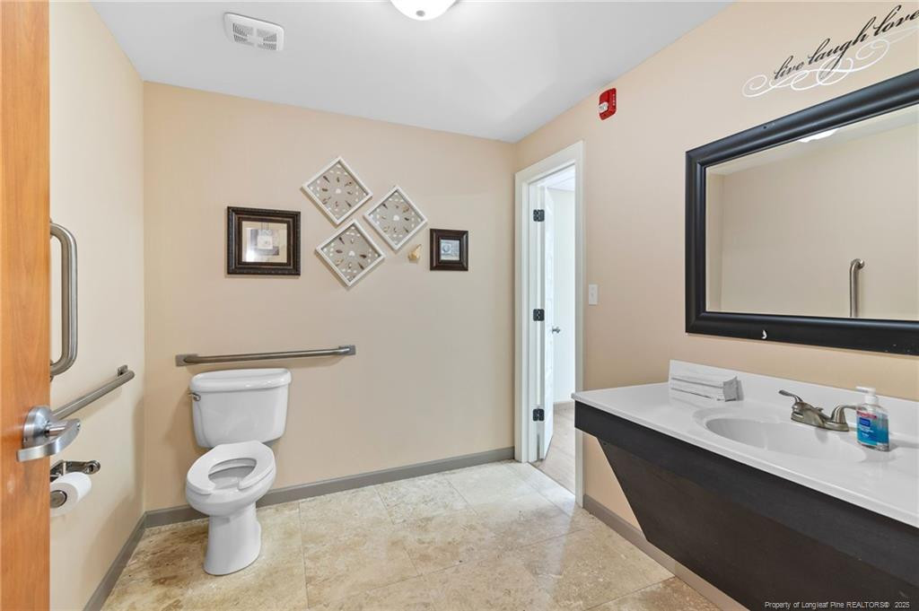 215 Coates Road Property Photo 24