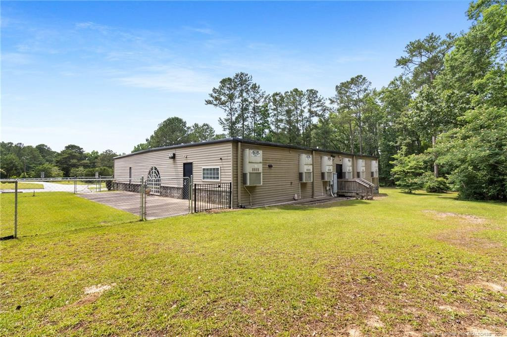 215 Coates Road Property Photo 30