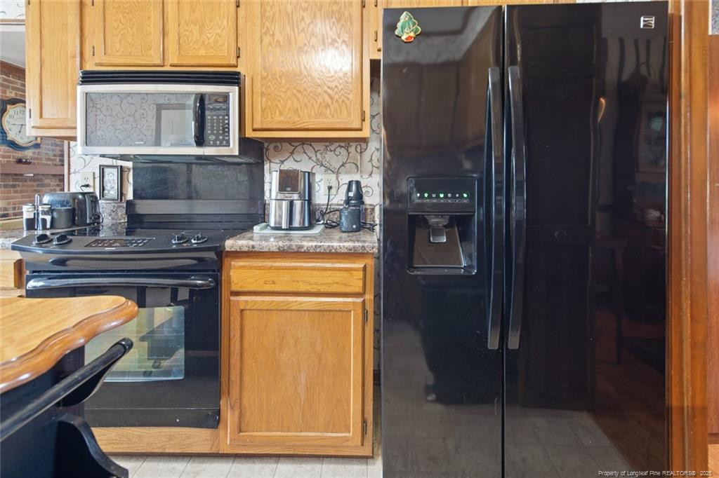 2257 Dockvale Drive Property Photo 12
