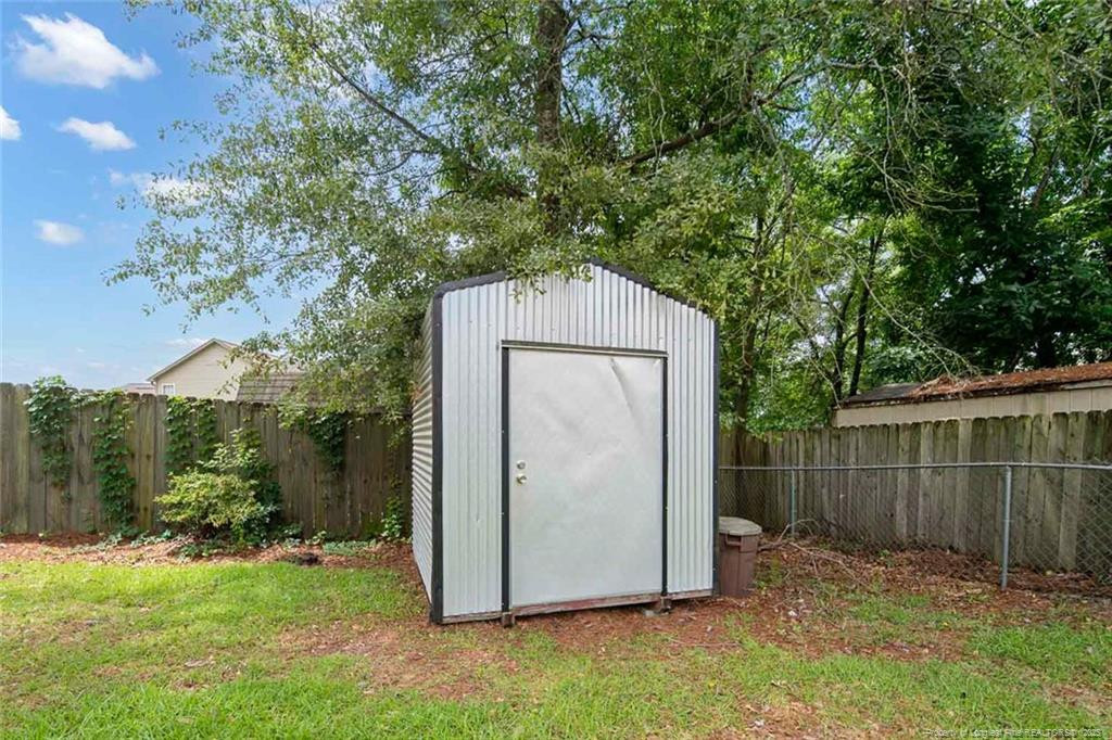 2257 Dockvale Drive Property Photo 29