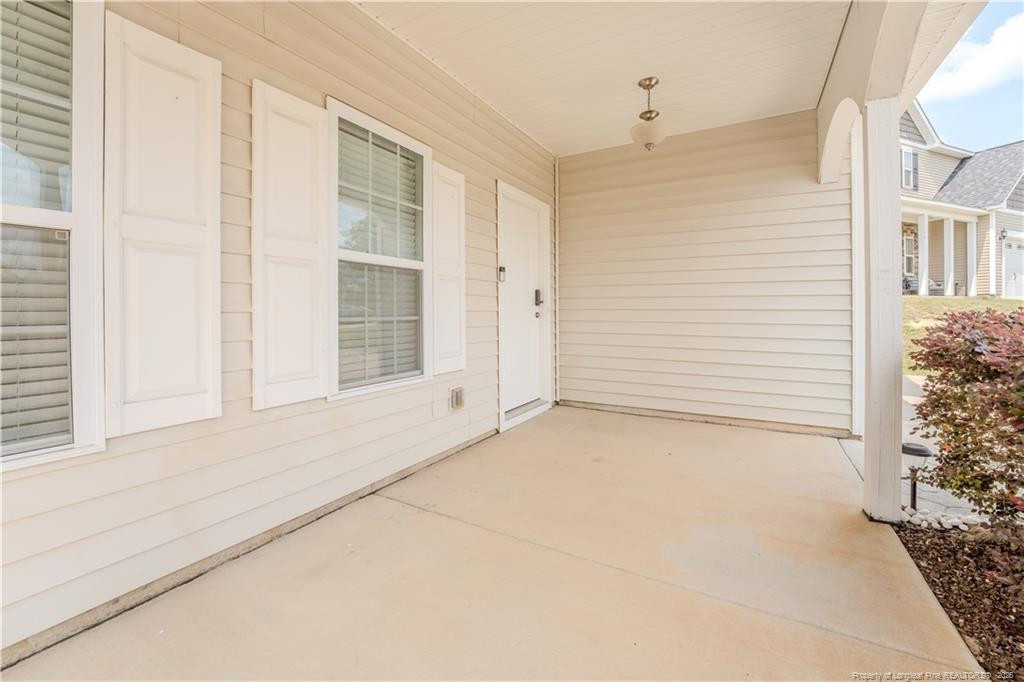2912 Seafarer Drive Property Photo 6