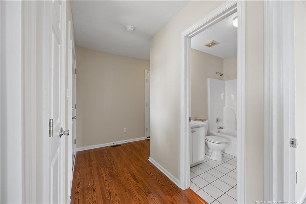 5511 Shady Lawn Drive Property Photo 5