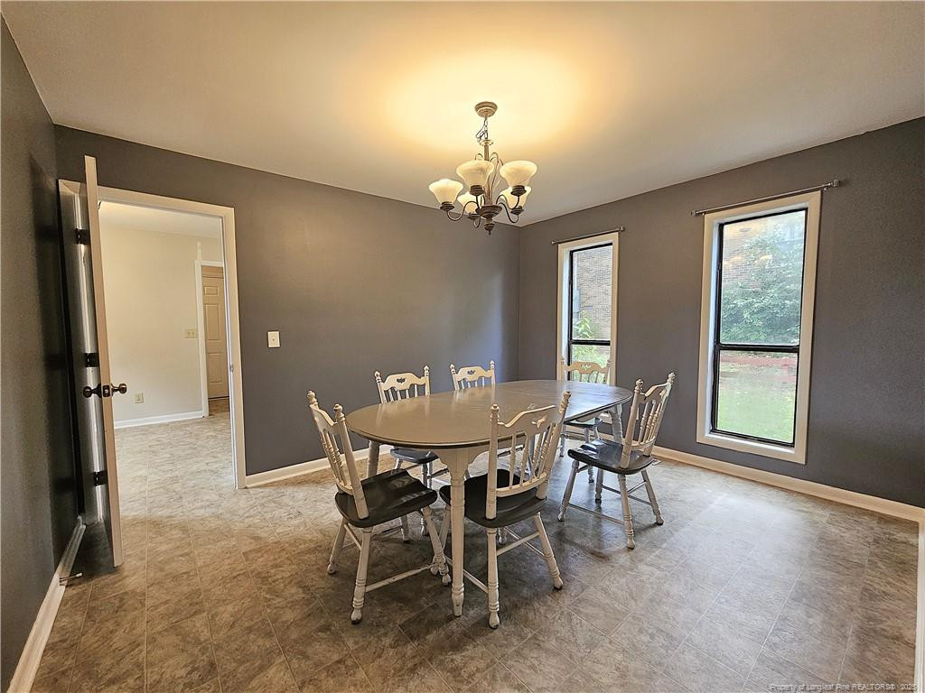 918 Dandridge Drive Property Photo 28