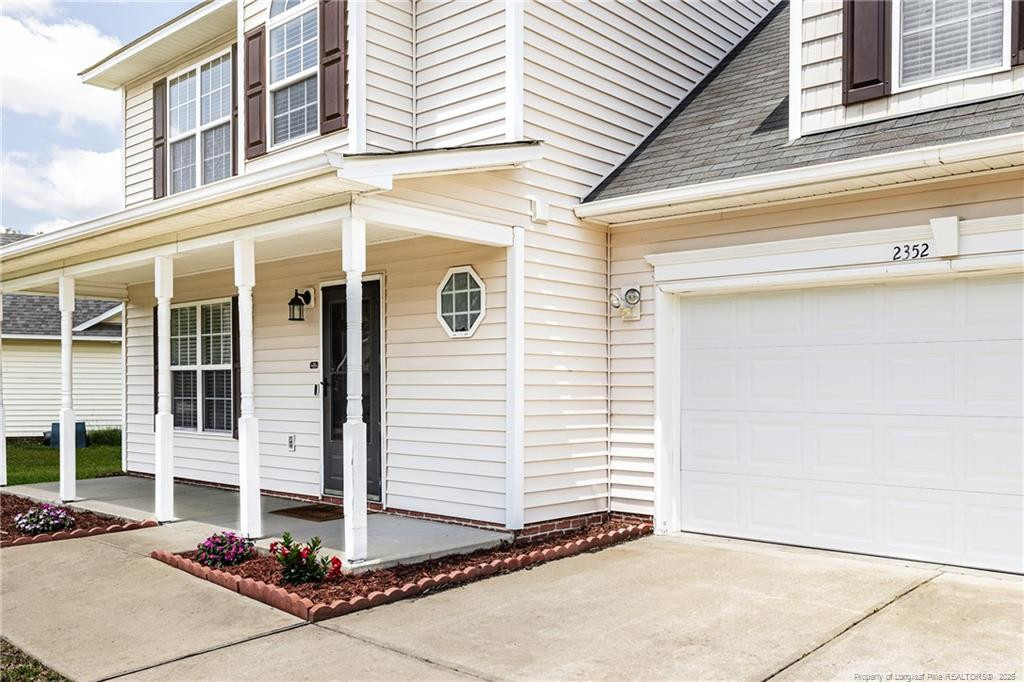 2352 Gray Goose Loop Property Photo 5