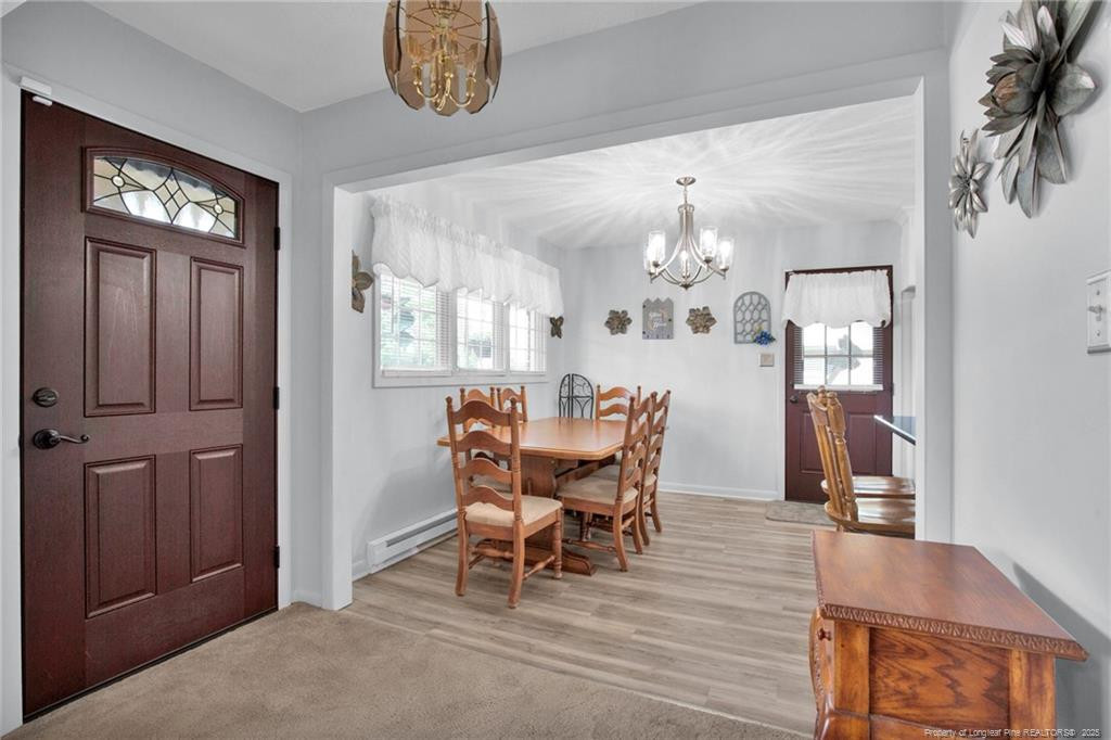 1042 E Broad Street Property Photo 3