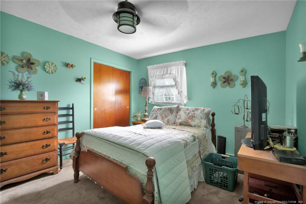 1042 E Broad Street Property Photo 14