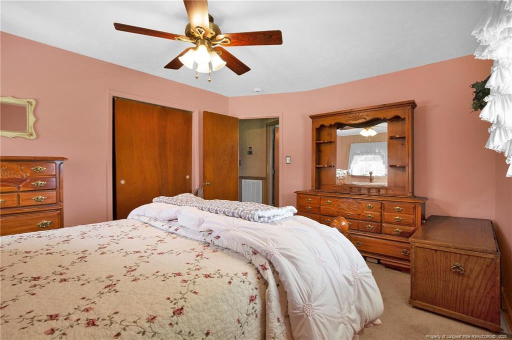 1042 E Broad Street Property Photo 18