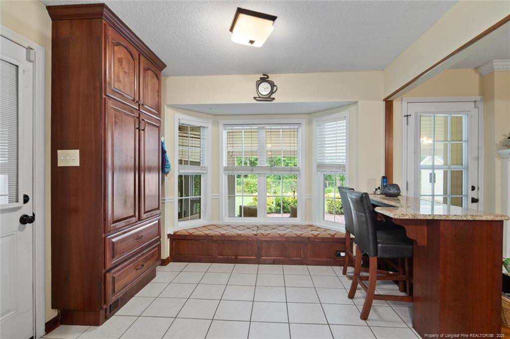 6192 Lakeway Drive Property Photo 10