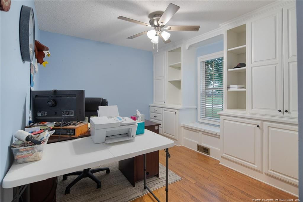 6192 Lakeway Drive Property Photo 16