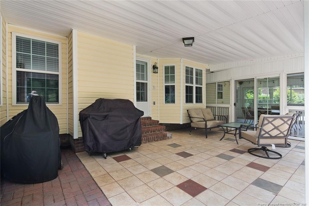 6192 Lakeway Drive Property Photo 26