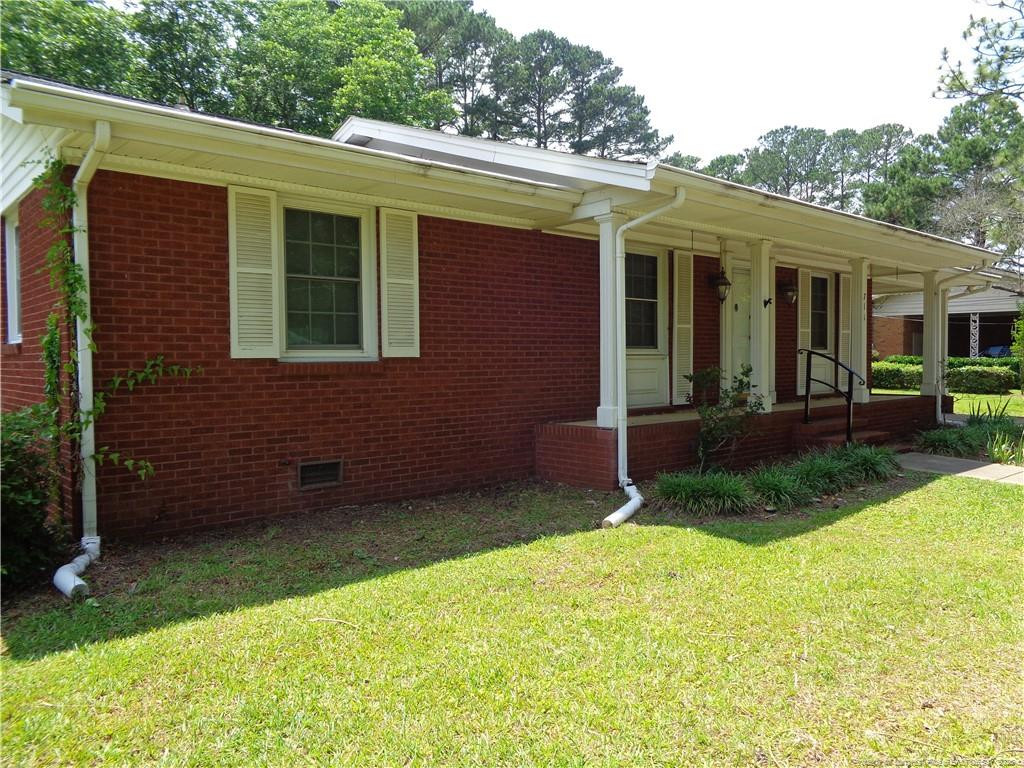 711 Fairview Street Property Photo 5