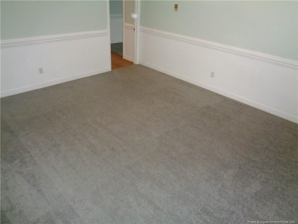 711 Fairview Street Property Photo 11