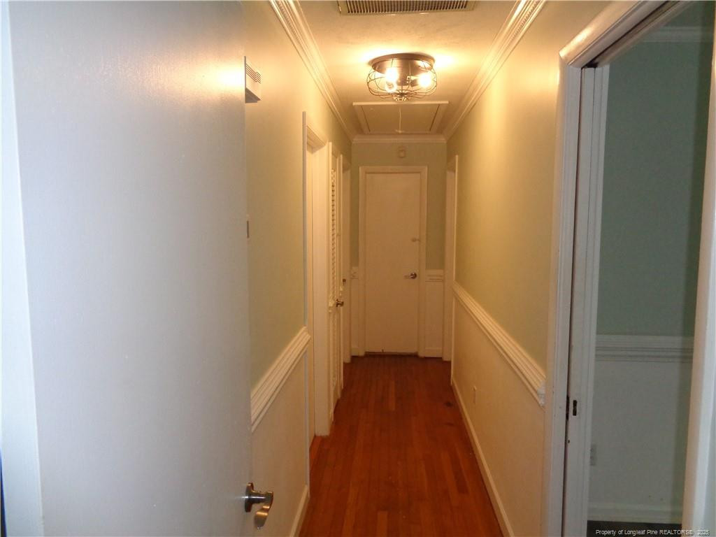 711 Fairview Street Property Photo 13