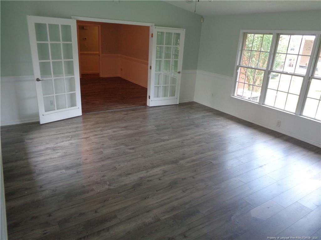 711 Fairview Street Property Photo 25
